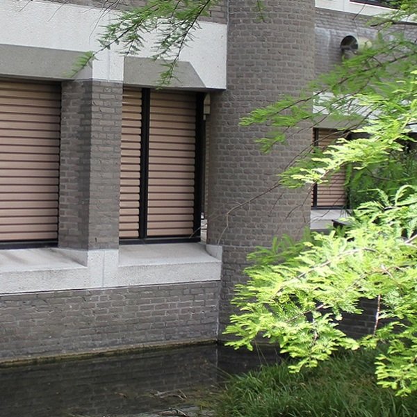 Buitenjaloezie Metalunic Den Haag, gebouw 2e kamer